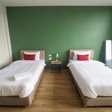 Pugdee Hotel Lang Suan Екстериор снимка