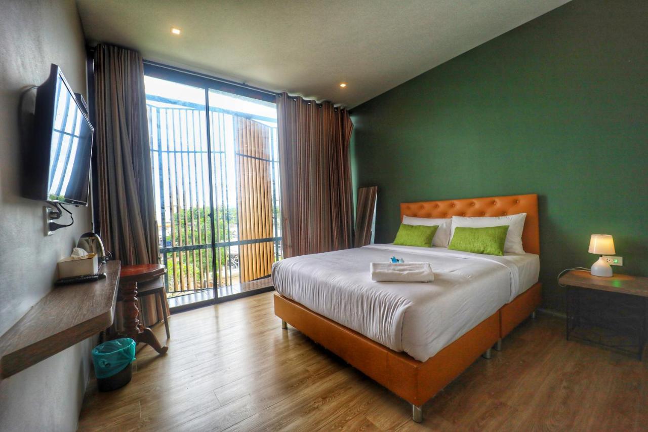 Pugdee Hotel Lang Suan Екстериор снимка